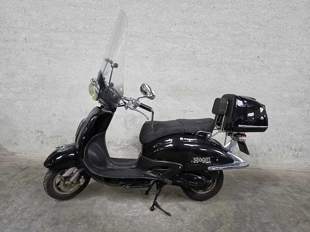 Agm - snorscooter - retro extra - 4t 25km uitvoering d297pf - afbeelding 1 van  7