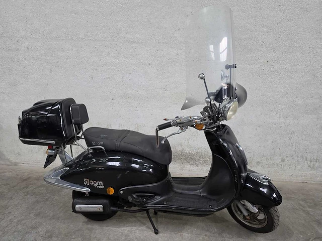 Agm - snorscooter - retro extra - 4t 25km uitvoering d297pf - afbeelding 2 van  7