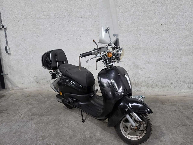 Agm - snorscooter - retro extra - 4t 25km uitvoering d297pf - afbeelding 4 van  7