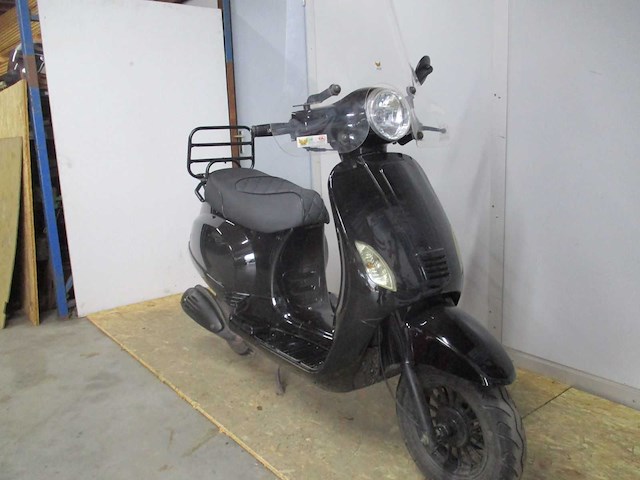 Agm - snorscooter - vx riva - scooter - afbeelding 3 van  3