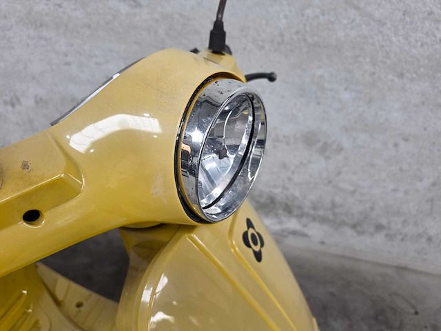 Agm - snorscooter - vx50 - 4t 25km uitvoering dvr10n - afbeelding 1 van  3