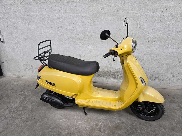 Agm - snorscooter - vx50 - 4t 25km uitvoering dvr10n - afbeelding 2 van  8