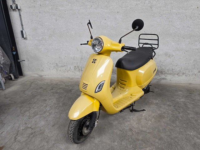 Agm - snorscooter - vx50 - 4t 25km uitvoering dvr10n - afbeelding 3 van  8