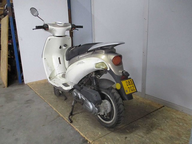 Agm fashion - schade bromscooter - hn50qt-k - scooter - afbeelding 5 van  11