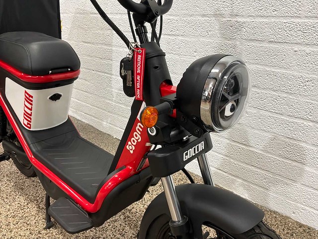 Agm goccia elektrische brommer - afbeelding 2 van  4