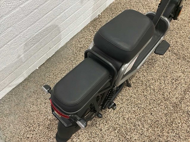 Agm goccia elektrische brommer - afbeelding 6 van  8
