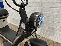 Agm goccia elektrische brommer - afbeelding 5 van  11