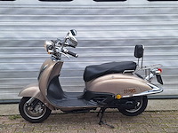 Agm grande retro 25 km snorscooter 4takt