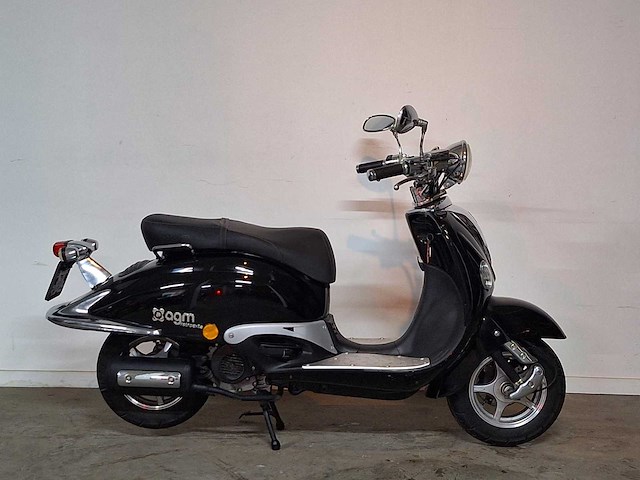Agm grande retro extra 45 km bromscooter 4takt - afbeelding 5 van  7