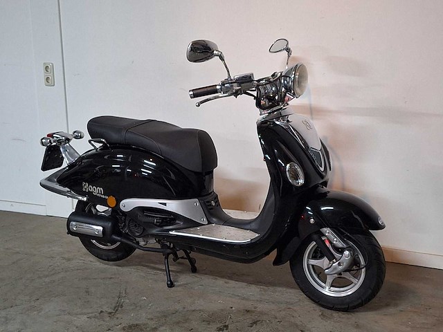 Agm grande retro extra 45 km bromscooter 4takt - afbeelding 6 van  7