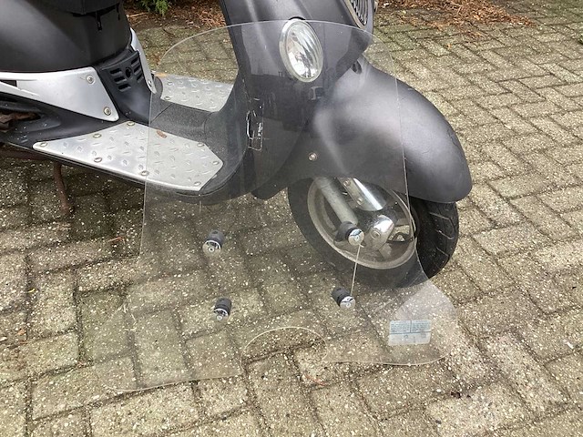 Agm snorscooter d-774-zp - afbeelding 11 van  18