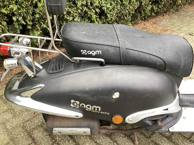 Agm snorscooter d-774-zp - afbeelding 16 van  18
