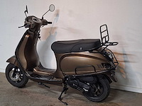 Agm vx riva 45 km bromscooter 4takt - afbeelding 3 van  7