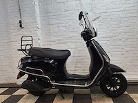 Agm vx50 45 km bromscooter 4takt - afbeelding 6 van  7