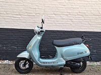 Agm vx50 riva 25km snorscooter 4-takt
