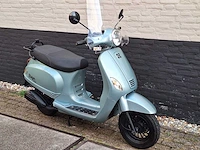 Agm vx50 riva 25km snorscooter 4-takt - afbeelding 5 van  7