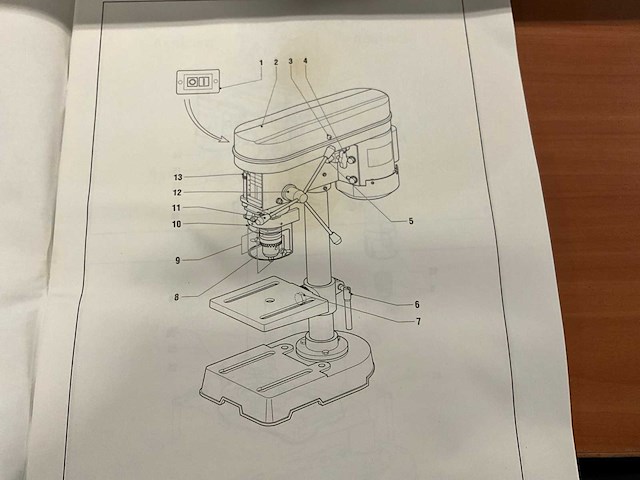 Agojama 8e107 tafelboormachine - afbeelding 7 van  8