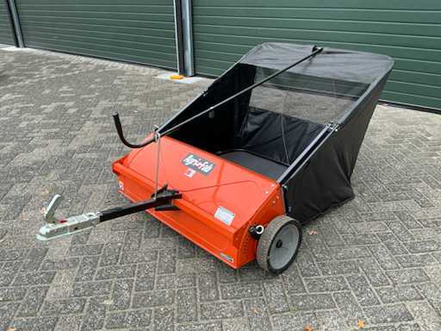 Agri fab 45-04924 112 cm blad/gazon veegmachine - afbeelding 9 van  15