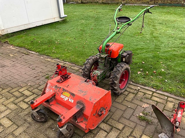 Agria 3200 werktuigdrager / klepelmaaier - afbeelding 2 van  10