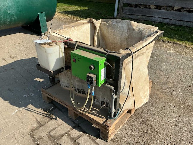 Agricult pieper-does basis aardappel vernevelaar - afbeelding 1 van  3