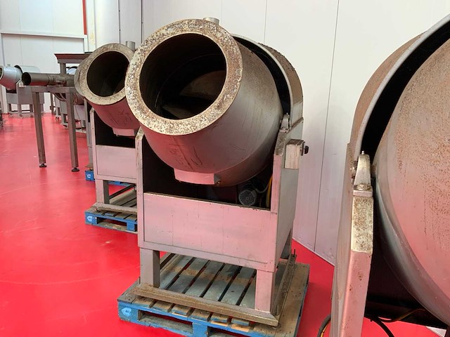 Agritechniek kantelbare noten bekruid tumbler - afbeelding 1 van  7