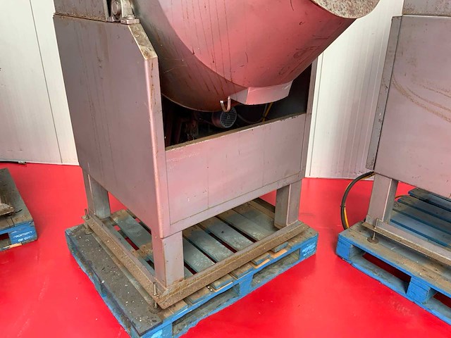 Agritechniek kantelbare noten bekruid tumbler - afbeelding 5 van  7