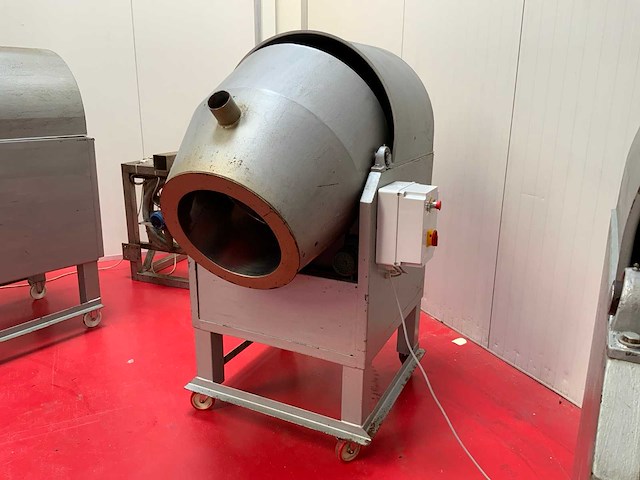 Agritechniek kantelbare noten bekruid tumbler - afbeelding 4 van  9