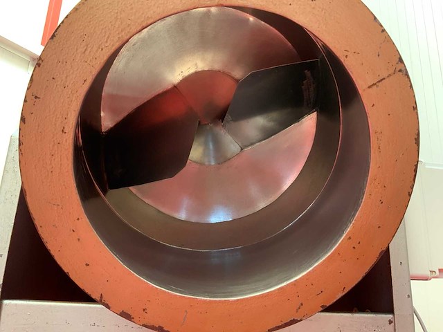 Agritechniek kantelbare noten bekruid tumbler - afbeelding 8 van  9