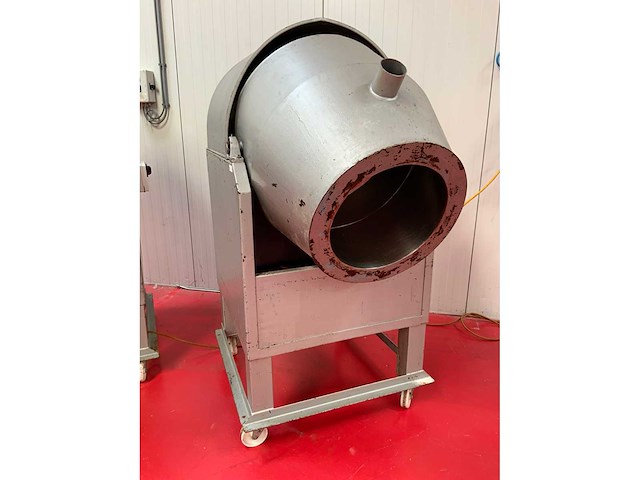 Agritechniek kantelbare noten bekruid tumbler - afbeelding 4 van  5