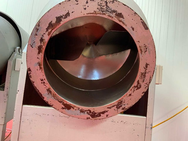 Agritechniek kantelbare noten bekruid tumbler - afbeelding 5 van  5