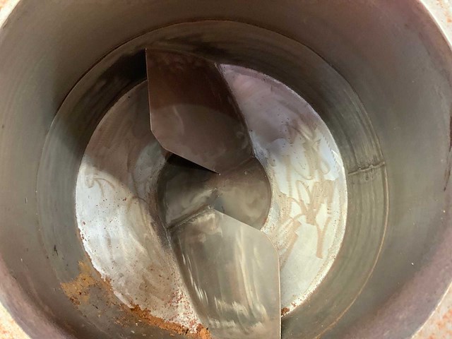 Agritechniek kantelbare noten bekruid tumbler - afbeelding 2 van  4