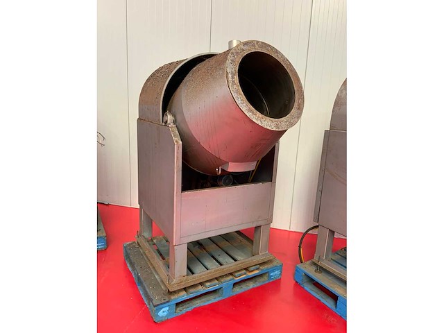 Agritechniek kantelbare noten bekruid tumbler - afbeelding 6 van  7