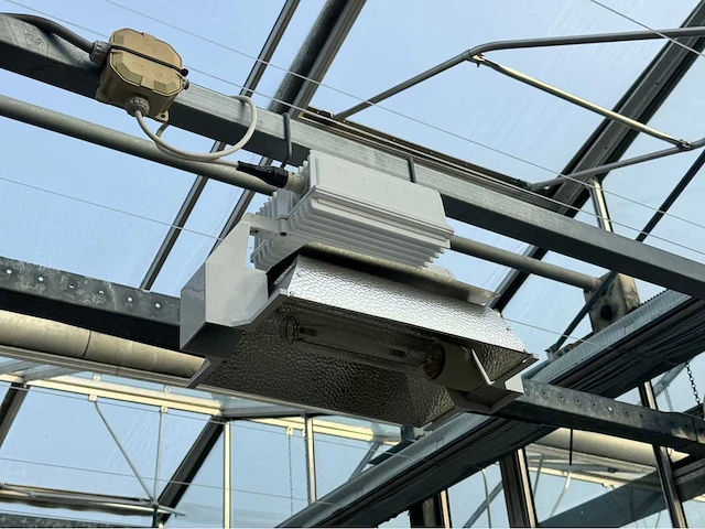 Agrolux alf600w 2,2 optimaal assimilatie verlichting (28x) - afbeelding 1 van  6