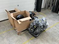 Agru en b’r partij hdpe bochten, verloopstukken en flenzen - afbeelding 1 van  12