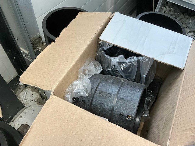 Agru groot formaat bochten en moffen - afbeelding 3 van  17