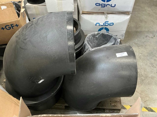 Agru groot formaat bochten en moffen - afbeelding 14 van  17