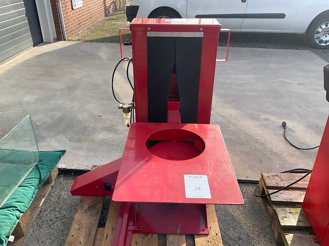 Ahcon ergomatic 1070 bandenlift - afbeelding 3 van  5