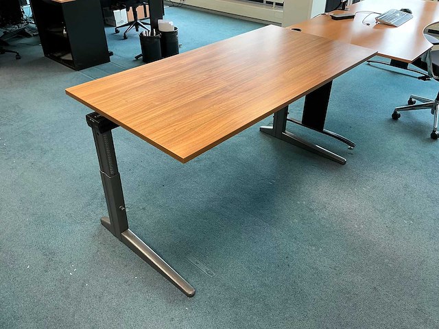 Ahrend - bureau - afbeelding 2 van  4