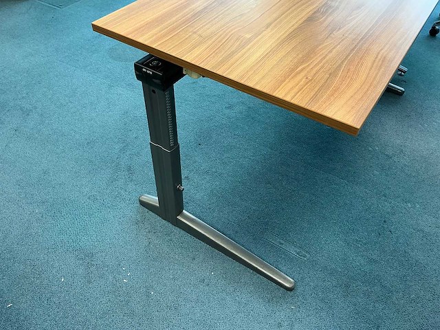 Ahrend - bureau - afbeelding 4 van  4