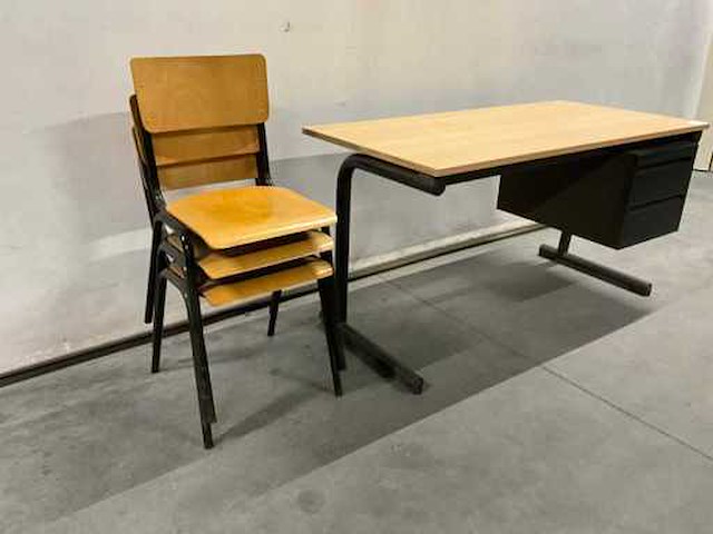 Ahrend - bureautafel - afbeelding 3 van  3