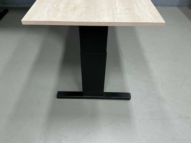 Ahrend - hoek bureautafel - afbeelding 8 van  10