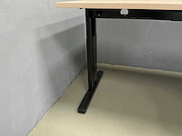 Ahrend - hoek bureautafel - afbeelding 9 van  10