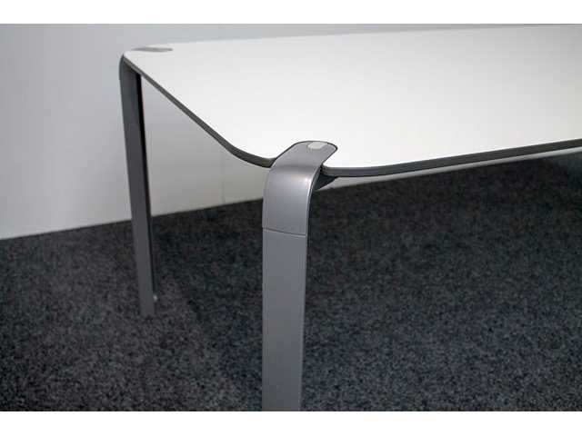 Ahrend - tafel - afbeelding 1 van  1