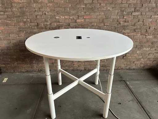 Ahrend - vergadertafel elektrisch in hoogte verstelbaar ø160cm - afbeelding 1 van  6
