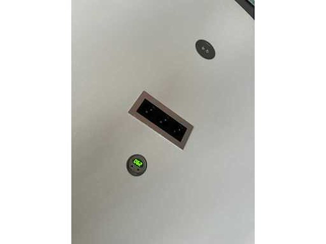 Ahrend - vergadertafel elektrisch in hoogte verstelbaar ø160cm - afbeelding 4 van  6