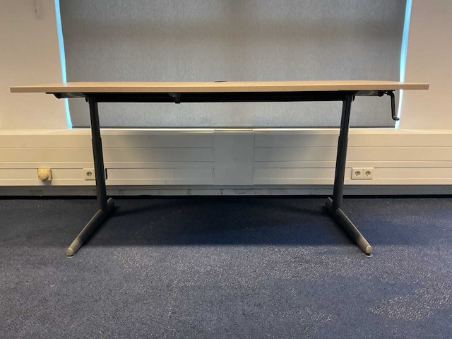Ahrend - verstelbare bureautafel 80x180 cm - afbeelding 2 van  6