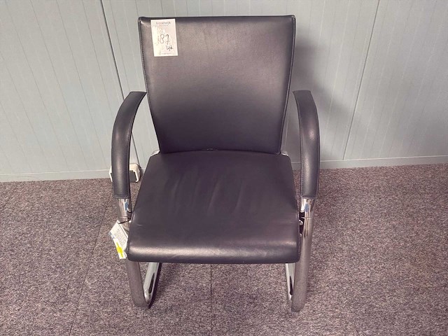 Ahrend 350 vergaderstoel (4x) - afbeelding 2 van  3