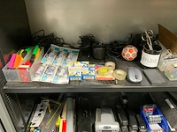Ahrend archiefkast met inhoud, ladeblokken en printer - afbeelding 19 van  20