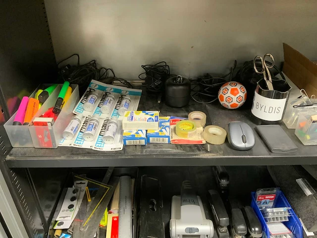 Ahrend archiefkast met inhoud, ladeblokken en printer - afbeelding 19 van  20
