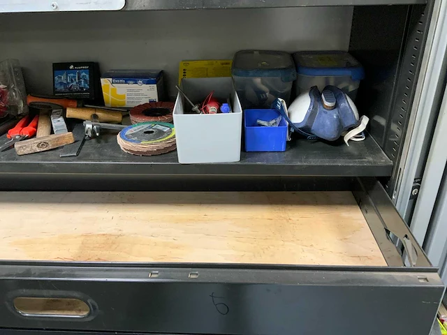 Ahrend archiefkast met inhoud - afbeelding 11 van  11